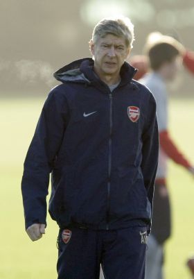 The red mist is descending over Arsene Wenger again.