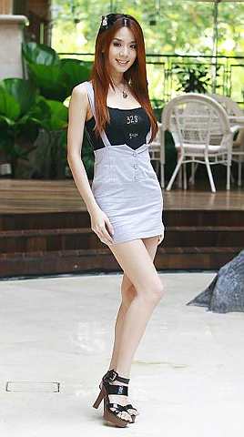 Felixia Yeap, 23, trying out for the Miss Universe Malaysia 2010 pageant.