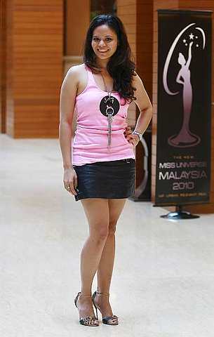 Charlene Wong, 26, trying out for the Miss Universe Malaysia 2010 pageant