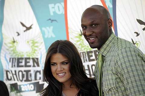 This couple made serious money for their wedding!