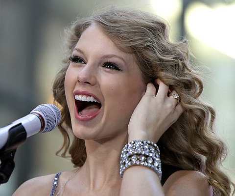 Taylor: I may have a new man in my life y'all.