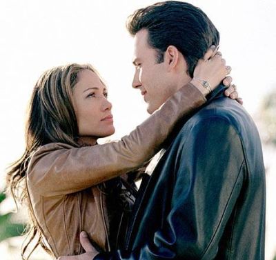 Do you remember this romantic movie scene of Jennifer Lopez and Ben Affleck? Of course you don't. It's from "Gigli". Have a good, long look at yourself in the mirror if you do.