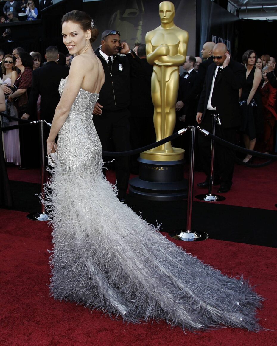 Hilary Swank gliding glamorously in Gucci Premiere couture