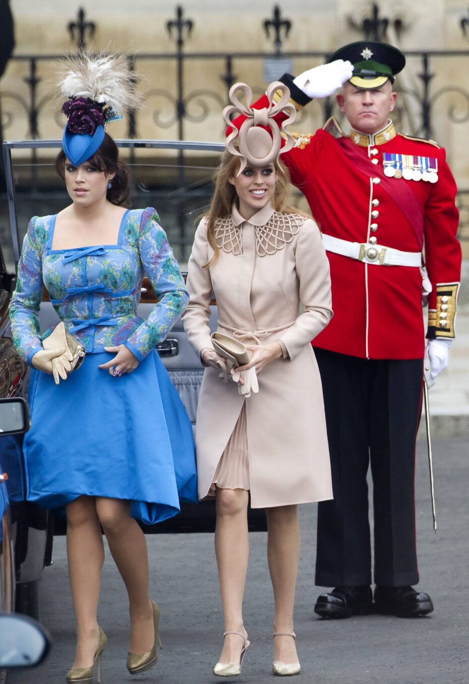 Princess Eugenie of York (L) and Princess Beatrice of York (R)