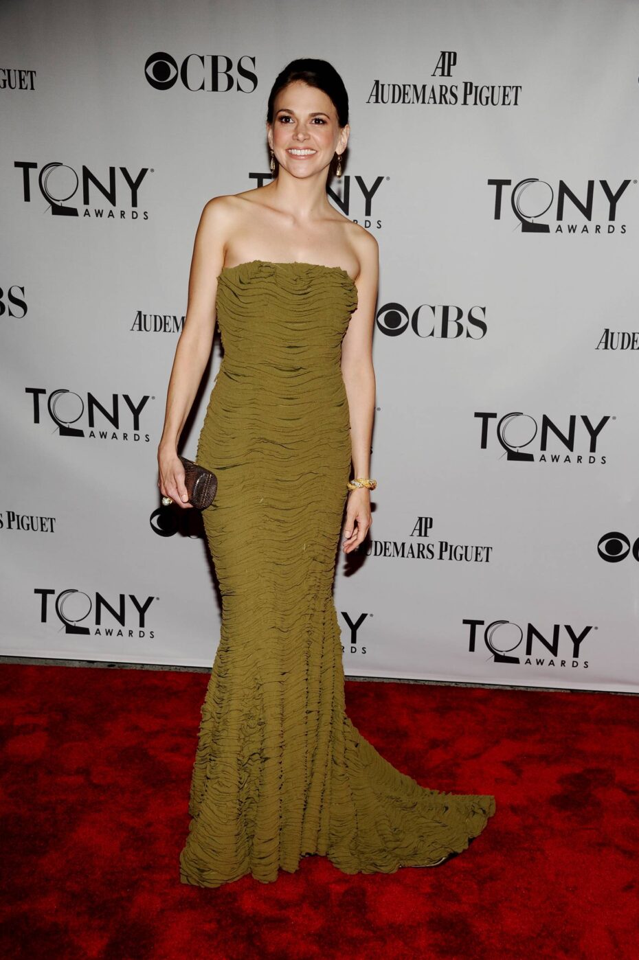 Sutton Fosterin Michael Kors