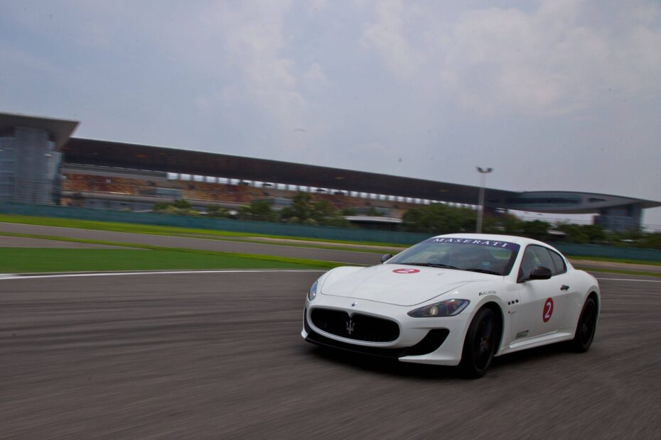 That's the kind of sports car stupid, rich footballers wreck as part of a prank - a 150,000 pound Maserati.