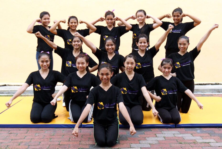 Team photo for Vibrant from SMK Puteri Titiwangsa.