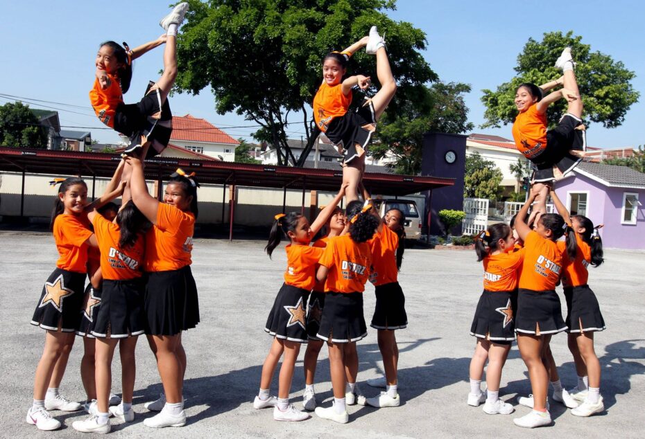 D*Starz Junior for SMK (P) Sri Aman.