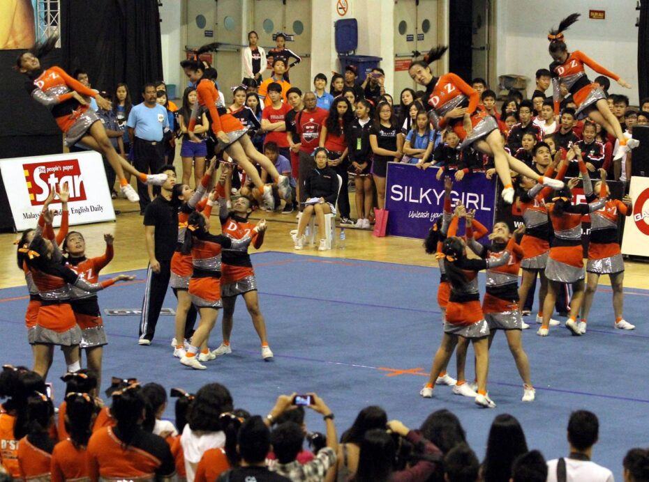 D*Starz from SMK (P) Sri Aman, Petaling Jaya, Selangor were third overall.