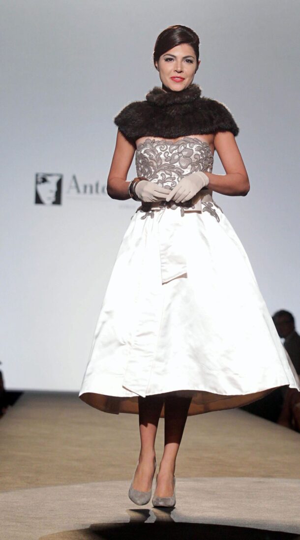 Pre-fall is full of 50s-inspired styles.