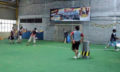 The participants having fun during the qualifiers.