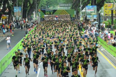 Over 12,000 runners conquered the streets of KL at Nike We Run KL 10K 2012's first ever evening run.