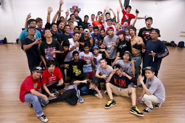 Participants of the Red Bull BC One workshop with All Star Roxrite in Ku