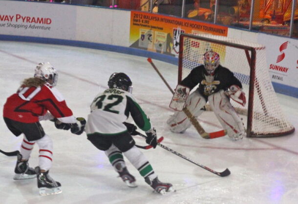 A D'Jungle Magic player taking a shot.