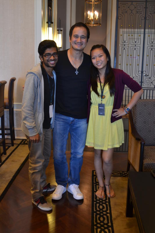 BRATs reporters Satesh Raj (left) and Amanda Ng (right) catching up with Gurmit Singh from Phaua Chu Kang. He was one of the many excellent speakers at Tropfest SEA.