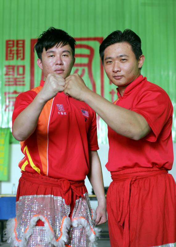 Si (left) and Chong's story will be immortalised in the upcoming movie The Great Lion - Kun Seng Keng.