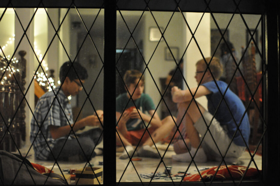 Simple Game of Cards by James Duncan Tupling