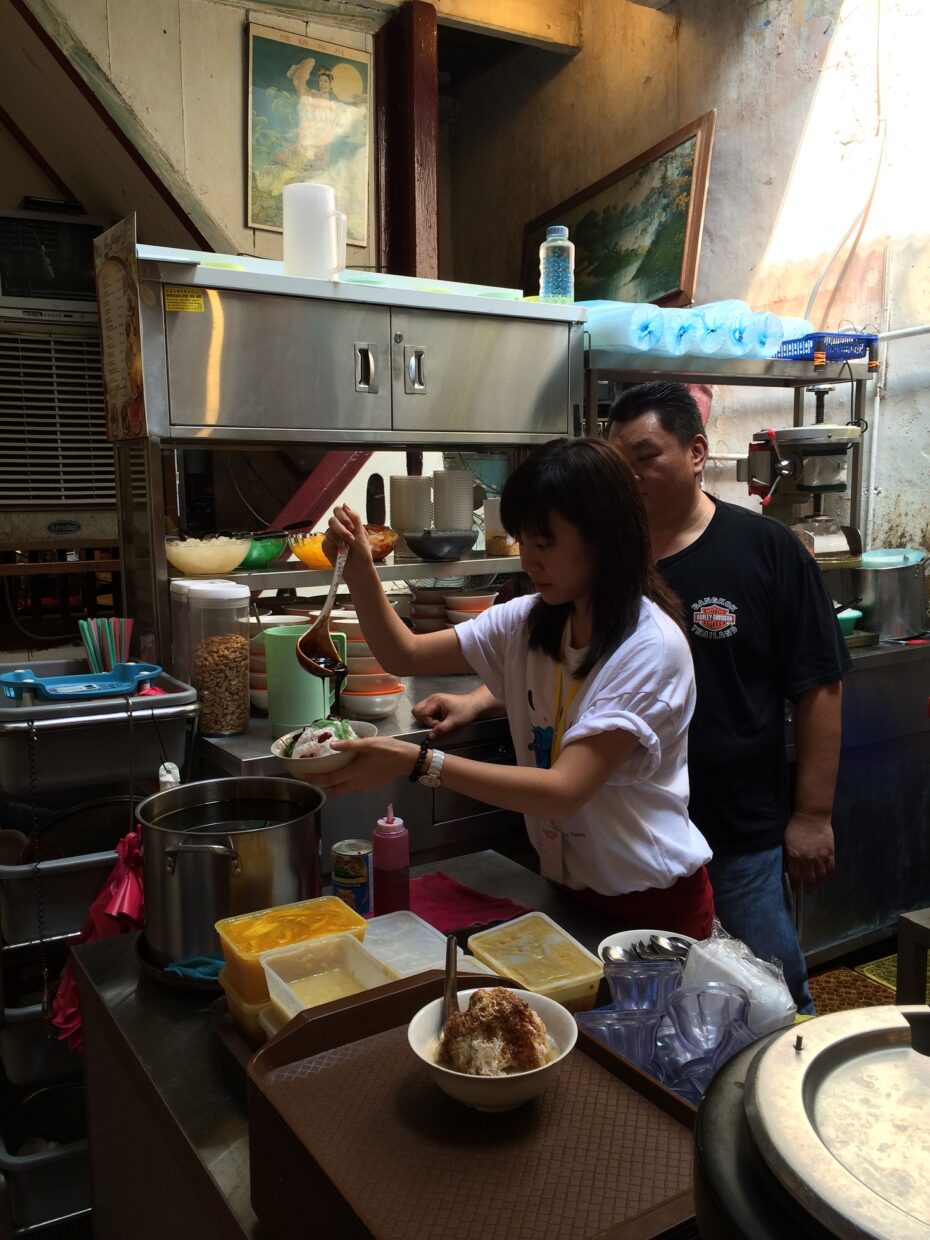 A BRAT from the Malacca workshop made her own cendol with the help of Jonker 88 owner, Justin Yoong.