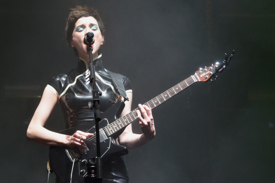 Lady In Black St Vincent rocked a body hugging leather cheongsam and a parade of various guitars in her compact 10 song set, which featured songs like Digital Witness, Cruel, and Birth in Reverse.