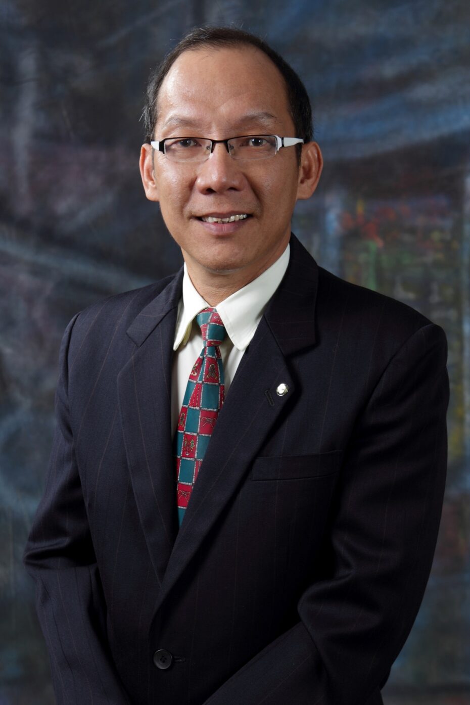 Ling, director of Canon Marketing (Malaysia) Sdn. Bhd.s Image Communication Products Division.