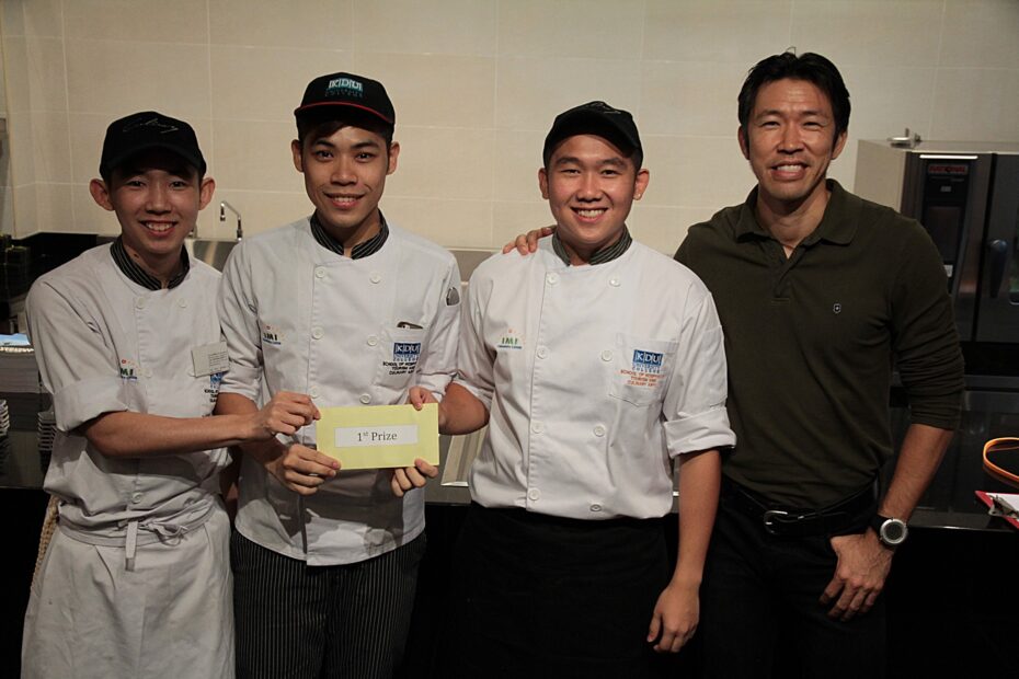 The winning team – (from left) Wong Kean Pong, Maw Kaw Hong and Lim Zhi Han – received a cash prize as well as a free stay at the Eight Acres resort in Raub, Pahang.