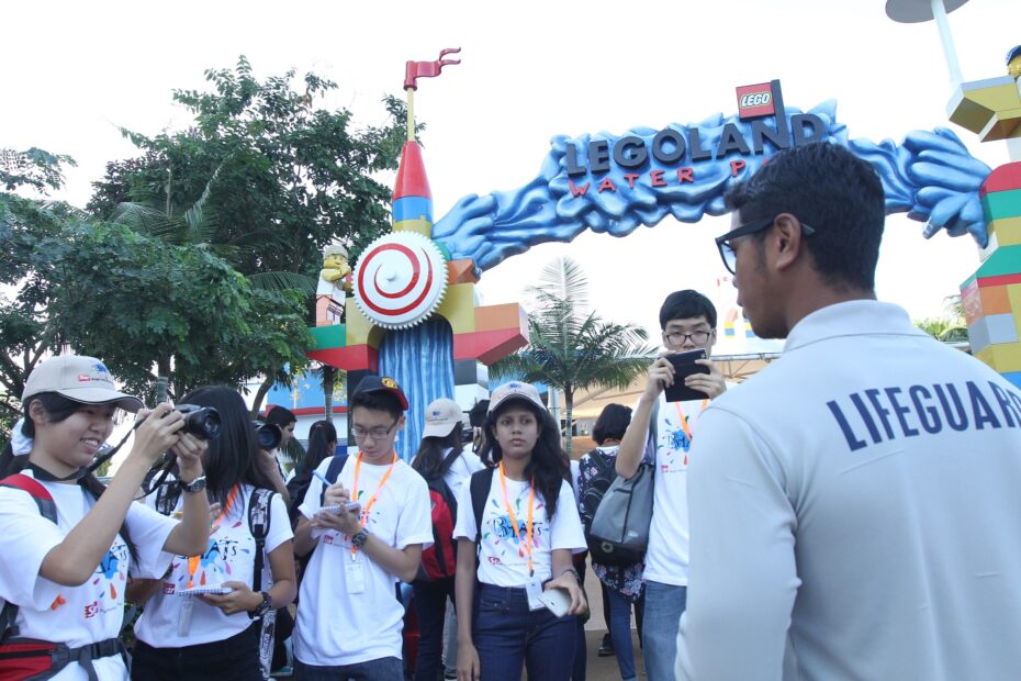 The BRATs interviewed the highly-trained lifeguards who not only help keep the Legoland Water Park safe, but also fun!
