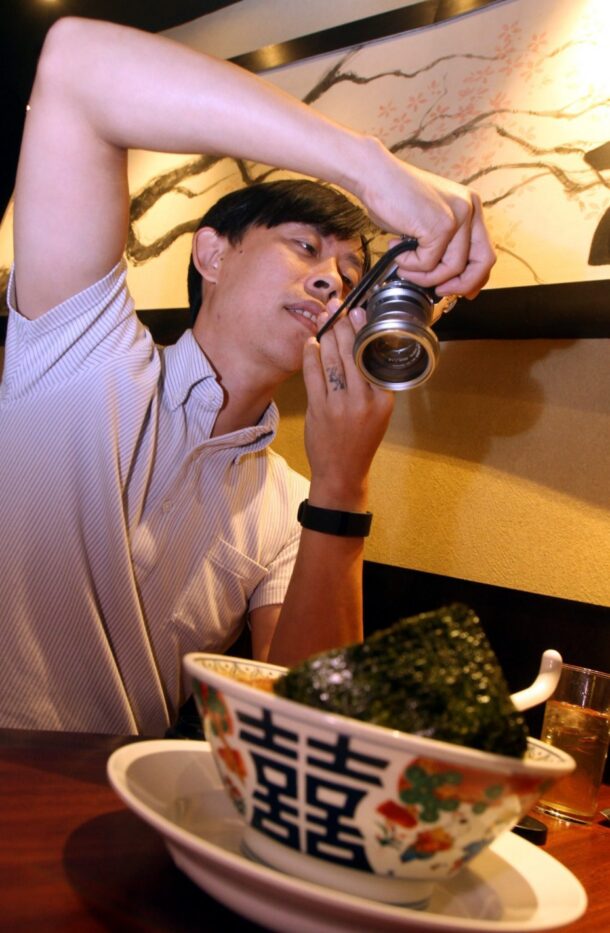 KY works for an oil and gas company, when he's not busy blogging about food. Talk about being worlds apart!