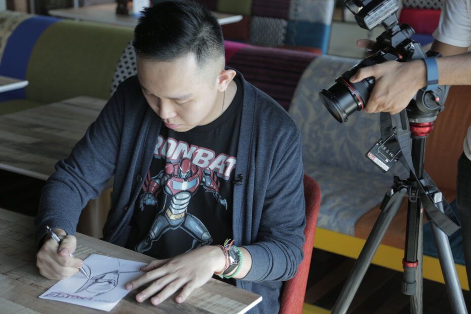 R.AGE is now the proud owner of a Bram Lee original - a batman sketch done with pen and paper. #Priceless.