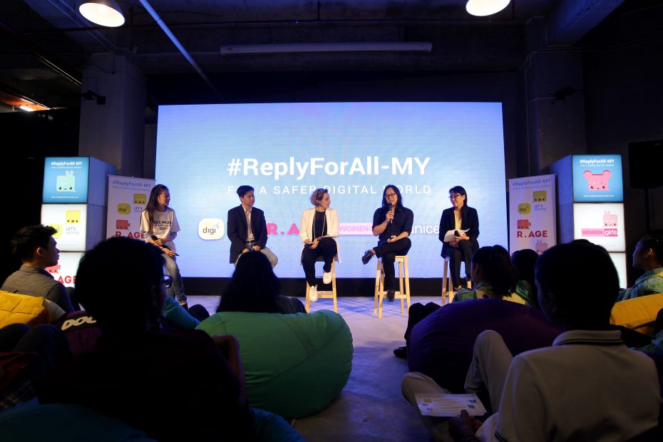 The panellists at the #ReplyForAll-My townhall, (from left) Low, Ling, Lemineur, Yee and Tan. — Photos: AZMAN GHANI/The Star