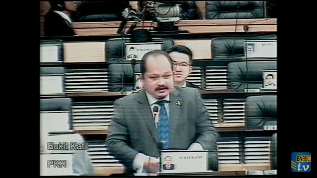 Bukit Katil MP Shamsul Iskandar Mohd Akin brought up R.AGE's #MPsAgainstPredators campaign in a discussion about pedophilia in Parliament in October