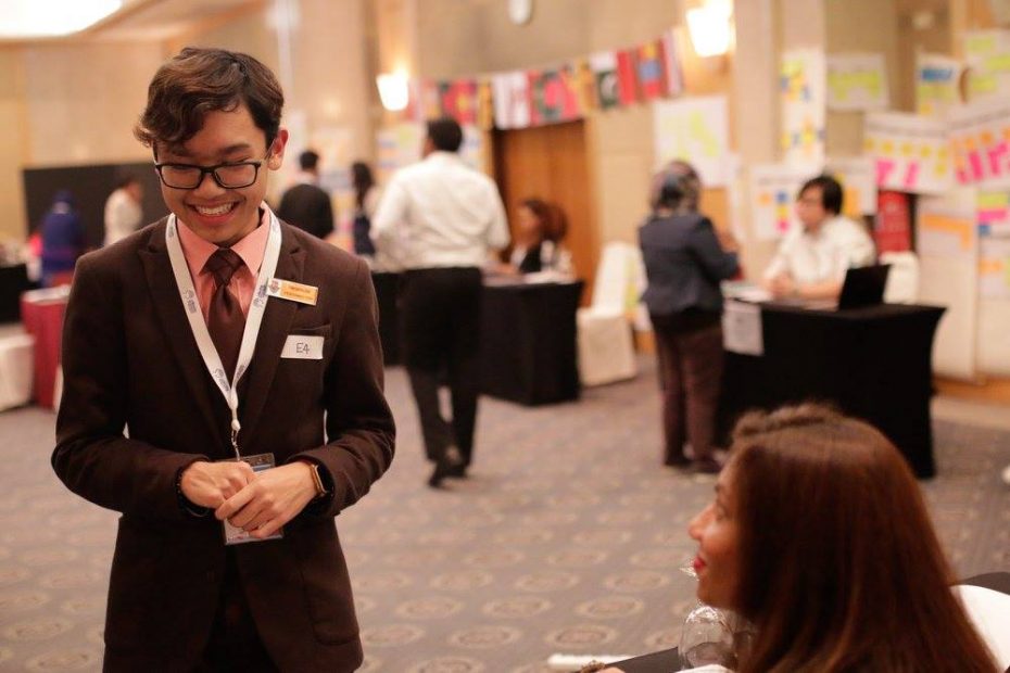 Srishagon, the youngest participant of the HLM3 Youth Innovation Challenge, prototyped an anti-bullying app, inspired by his experience as a victim of school bullying.