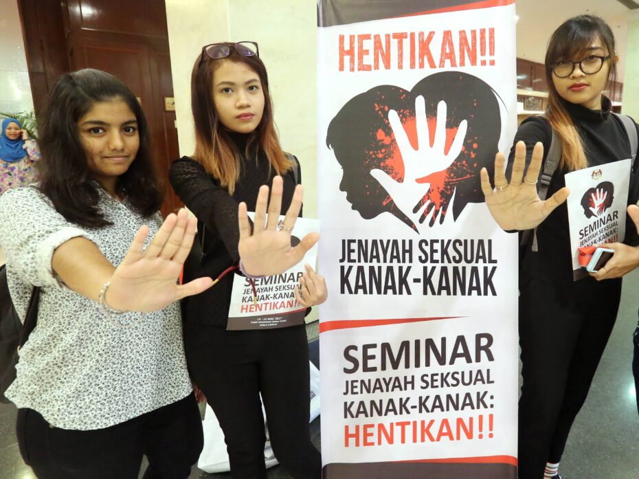 One of the biggest discussions during the Hentikan!! was about sex education as a way to protect children from child sexual crimes. -<br>AZHAR MAHFOF/The Star