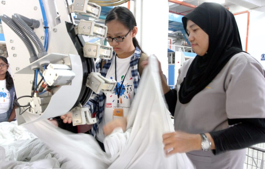 The BRATs had a chance to truly learn hands-on: in this case, learning how the largest hotel laundry plant in South East Asia works.
